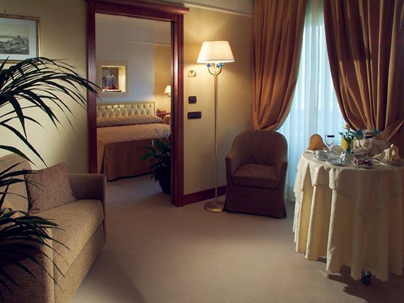Pineta Palace 4* Roma